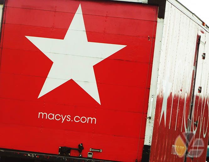 blog_rojo_macys_store_tienda_yadira_escobar_puerto_rico_nueva_izquierda_cuba_miami