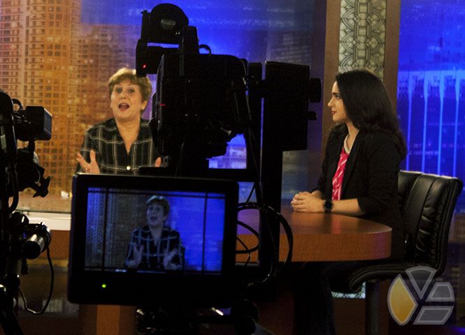 yadira_escobar_2016_photo_television_tv_maimi_cuba_politics_trump_clinton_blog_grupo_caiman