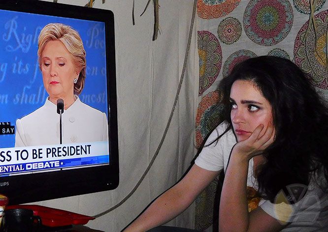 yadira_escobar_donald_trump_hillary_clinton_2016_photo_sukkah_sukkot_television_tv_debate_for_prison_women_for_mujeres_hispanics_democrats_elecciones_blog
